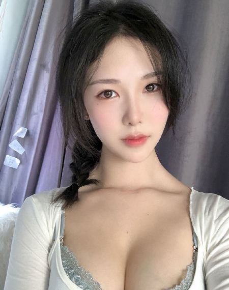 用指尖认真传出的热情_免费在线观看播放