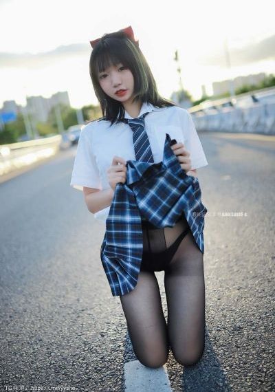 绿巨人影院_DVD在线播放